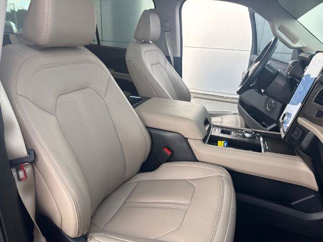Certified 2024 Ford Expedition Limited RWD image 32