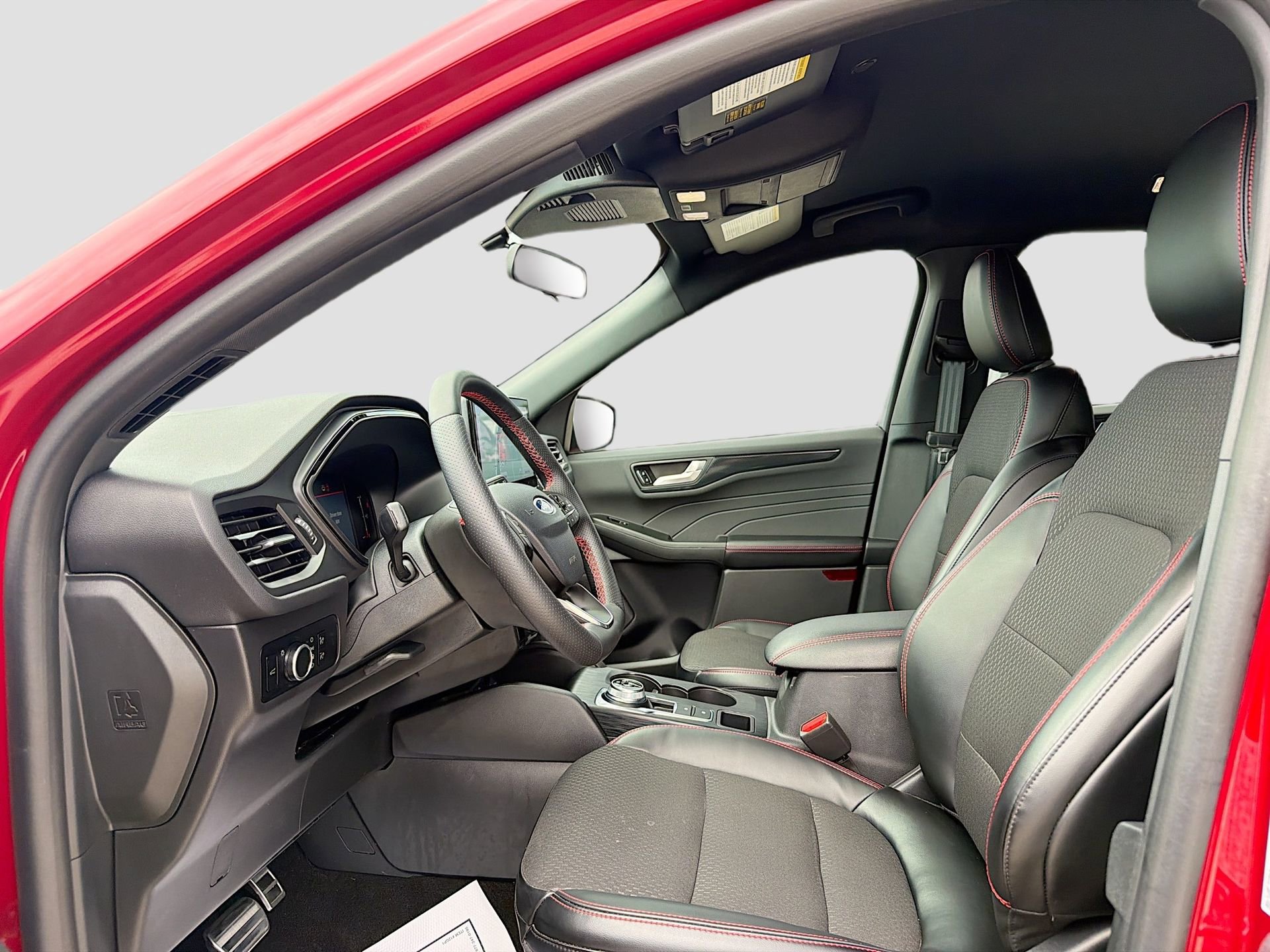 Certified 2024 Ford Escape ST-Line w/ Tech Pack #1 FWD image 27