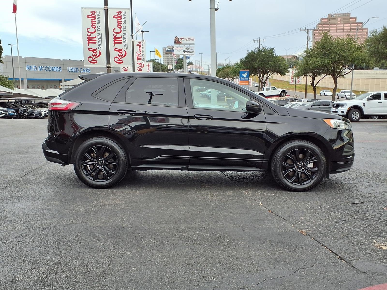 Certified 2024 Ford Edge SE w/ Black Appearance Package AWD/4WD image 5