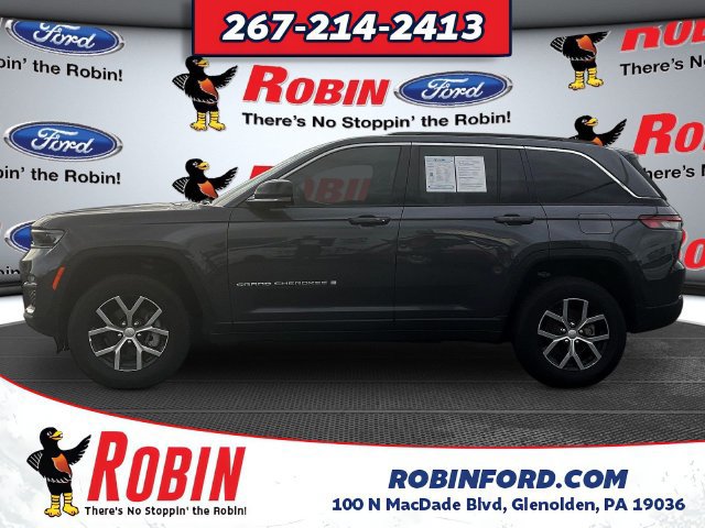 Used 2025 Jeep Grand Cherokee Limited AWD/4WD image 4