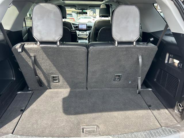 Certified 2021 Ford Explorer XLT w/ Equipment Group 202A image 17
