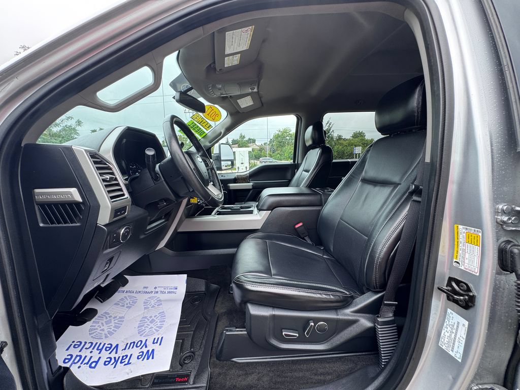 Certified 2017 Ford F250 Lariat w/ Lariat Value Package AWD/4WD image 11