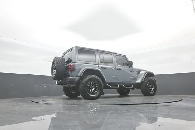Used 2025 Jeep Wrangler Unlimited Rubicon AWD/4WD image 40