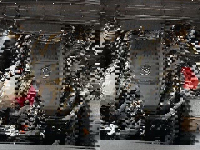 Used 2024 Toyota Highlander LE image 17