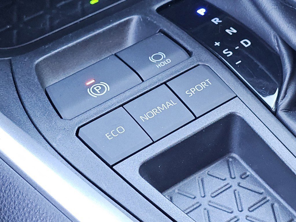 Used 2019 Toyota RAV4 XLE Premium w/ Advanced Technology Package image 16