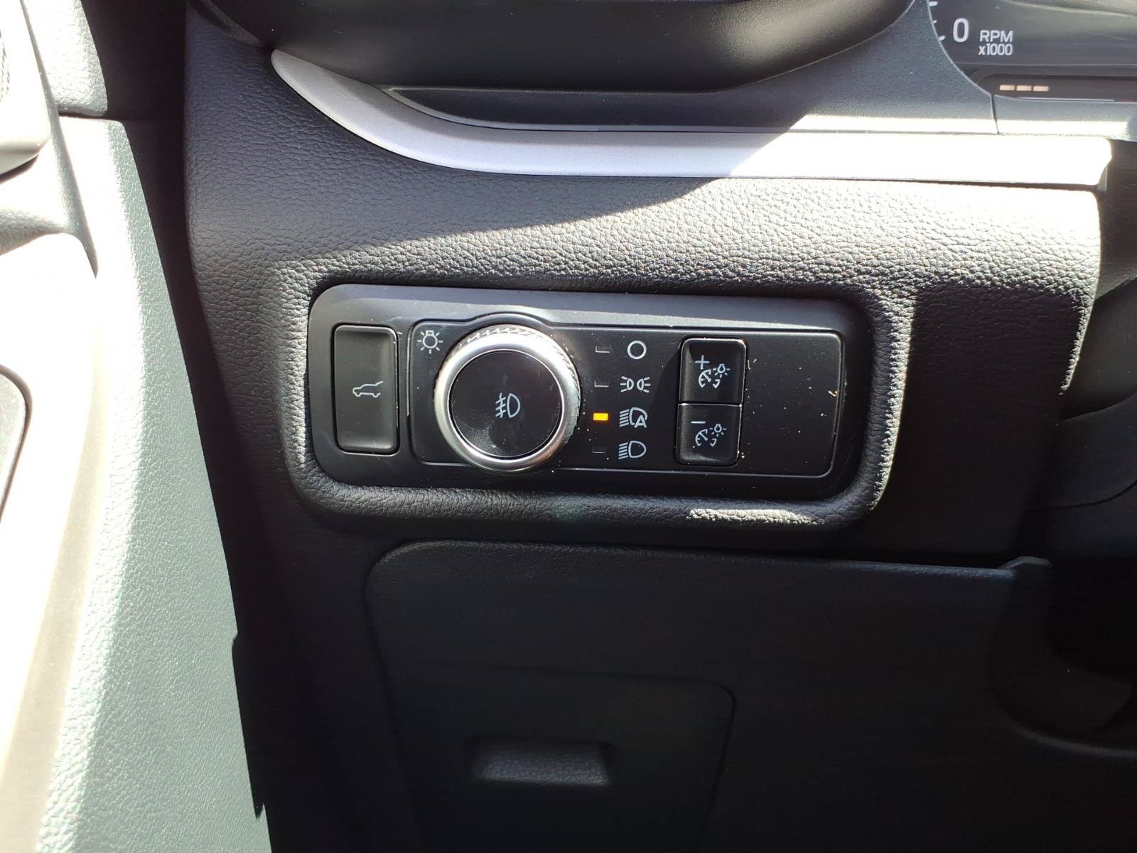 Certified 2023 Ford Explorer XLT w/ Equipment Group 202A AWD/4WD image 15