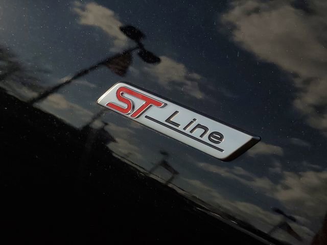 Certified 2024 Ford Explorer ST-Line w/ Class IV Trailer Tow Package image 4