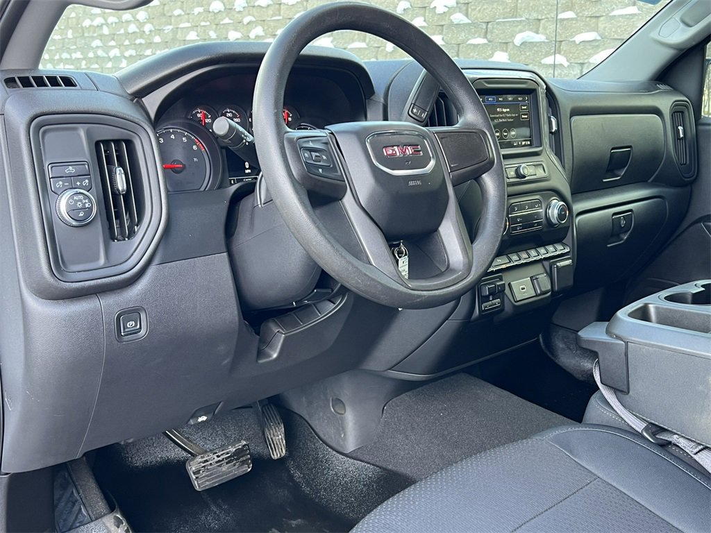 Used 2019 GMC Sierra 1500 2WD Crew Cab w/ 1SA Driver Alert Package I image 17