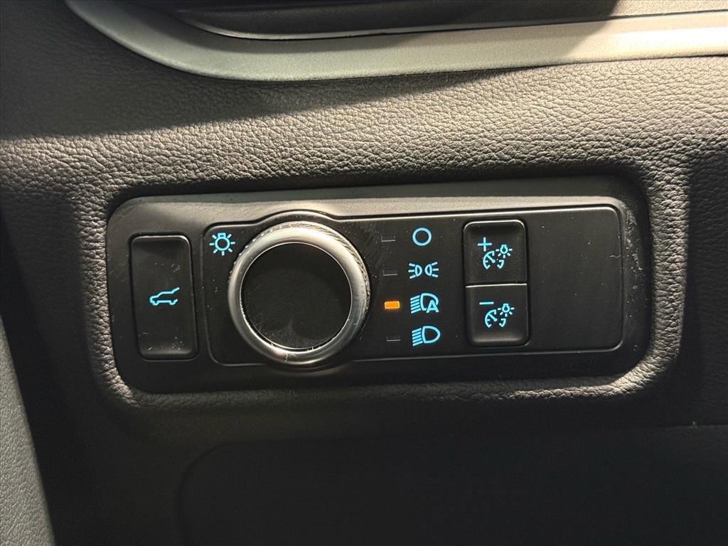 Certified 2023 Ford Explorer XLT image 21