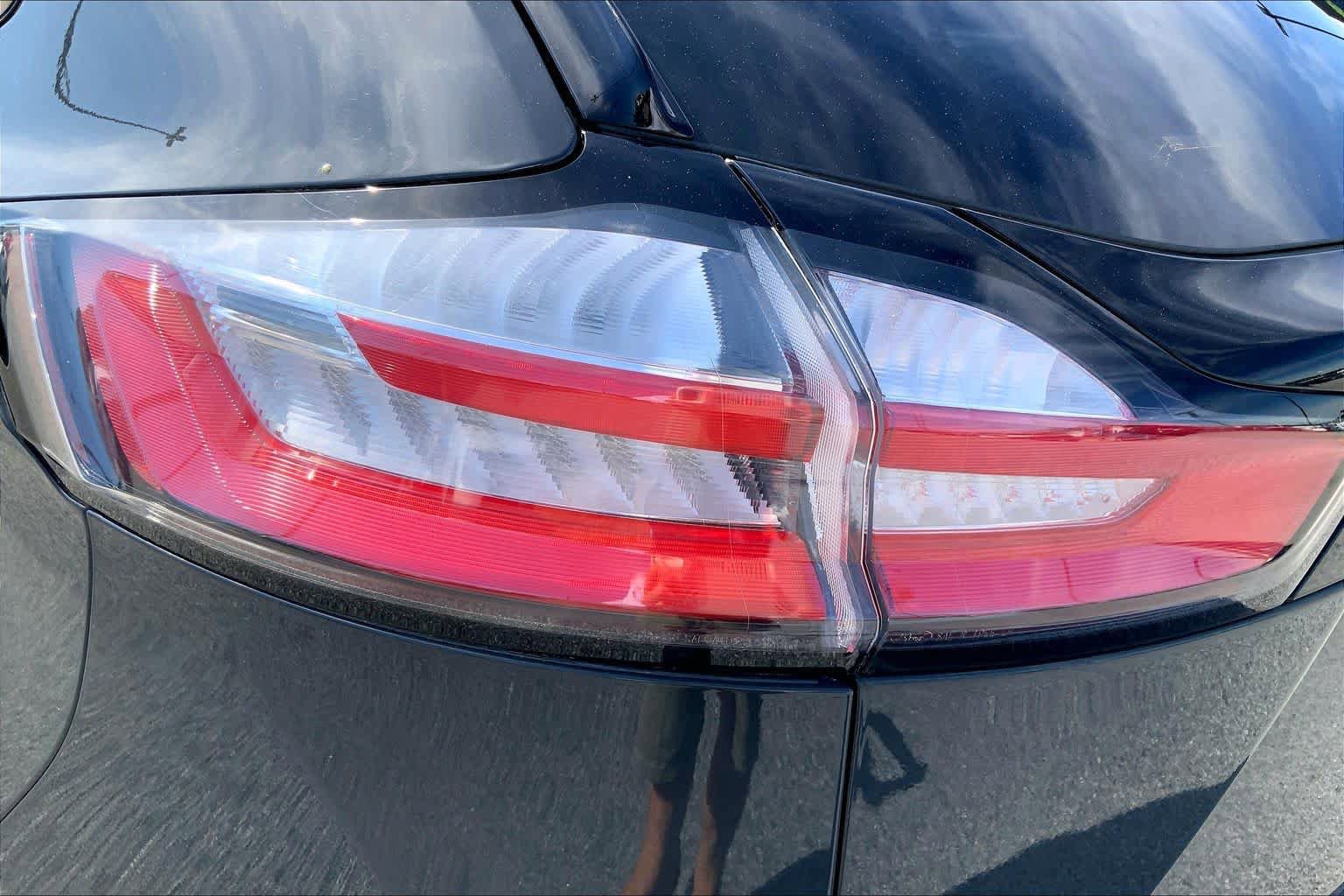 Certified 2021 Ford Edge ST-Line FWD image 26