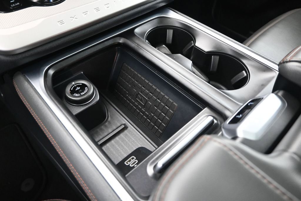Certified 2025 Ford Expedition Max Active RWD image 19