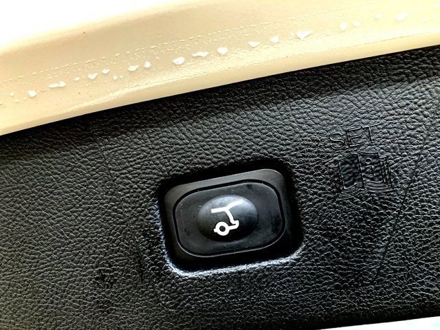 Certified 2024 Ford Edge Titanium image 13