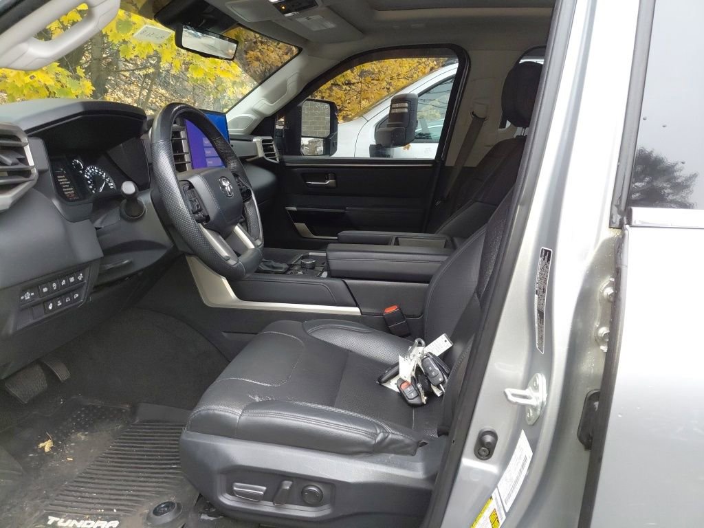 Used 2022 Toyota Tundra Limited image 16
