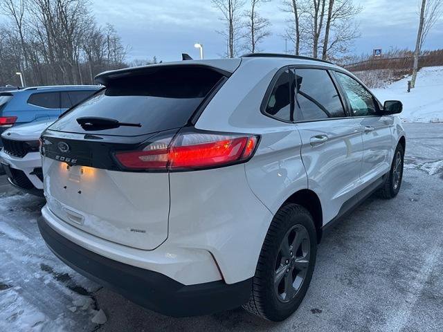 Certified 2023 Ford Edge SEL w/ Sport Appearance Package image 9