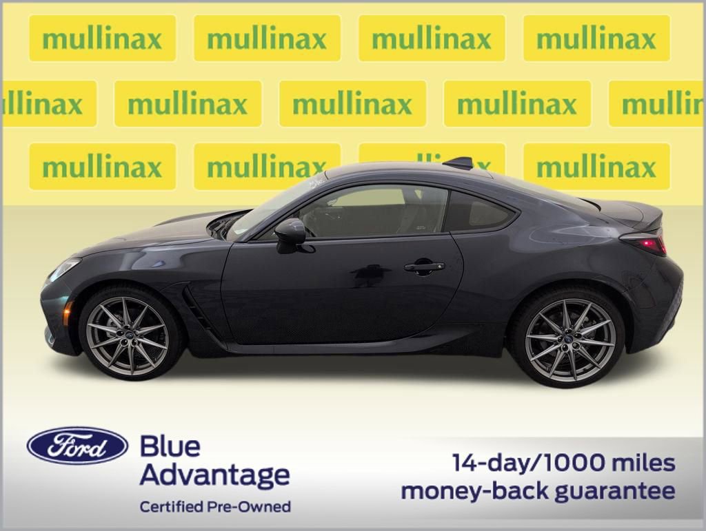 Used 2025 Subaru BRZ Limited w/ Popular Package 2 image 2