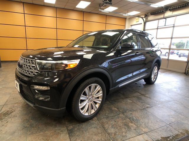 Certified 2021 Ford Explorer Limited w/ Hybrid Equipment Group 310A AWD/4WD image 3