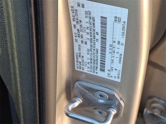 Certified 2018 Ford Escape SE w/ Ford Safe & Smart Package image 27