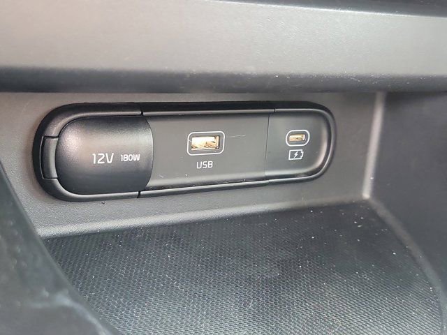 Used 2024 Kia Seltos S FWD image 27