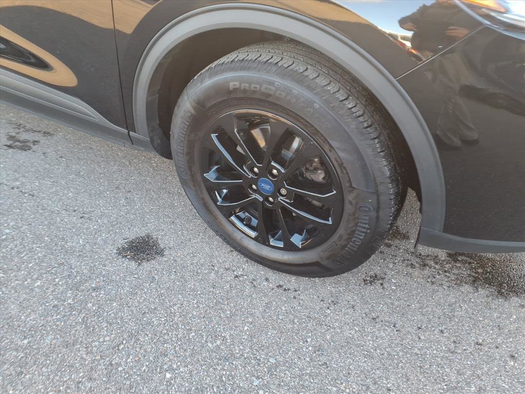 Certified 2022 Ford Escape SE image 8