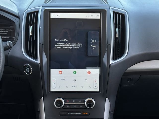 Certified 2024 Ford Edge SEL image 16