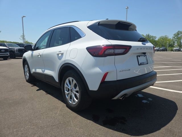 Certified 2023 Ford Escape Active w/ Tech Pack #1 FWD image 14