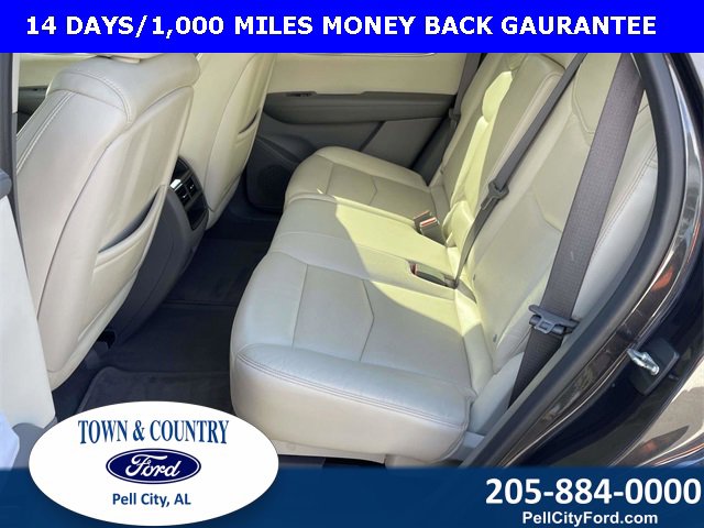 Used 2017 Cadillac XT5 Luxury image 21