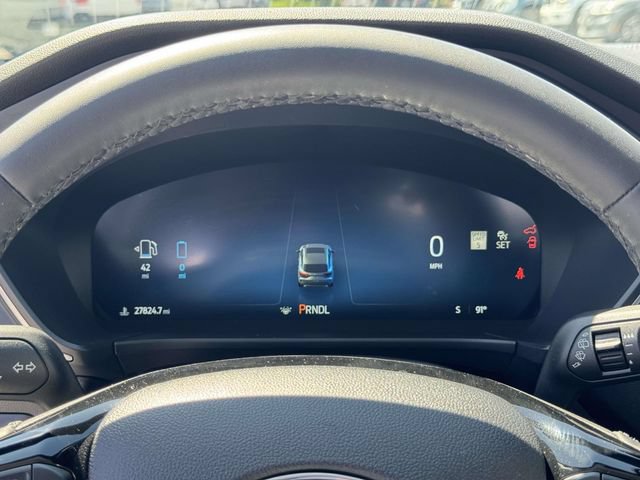 Certified 2023 Ford Escape SE w/ PHEV Premium Package FWD image 29