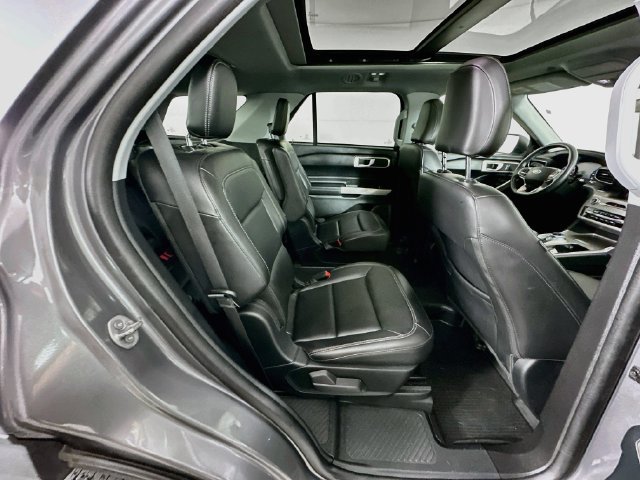 Certified 2023 Ford Explorer XLT w/ Equipment Group 202A AWD/4WD image 35