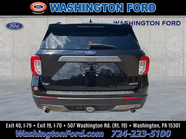 Certified 2023 Ford Explorer XLT w/ Equipment Group 202A AWD/4WD image 3