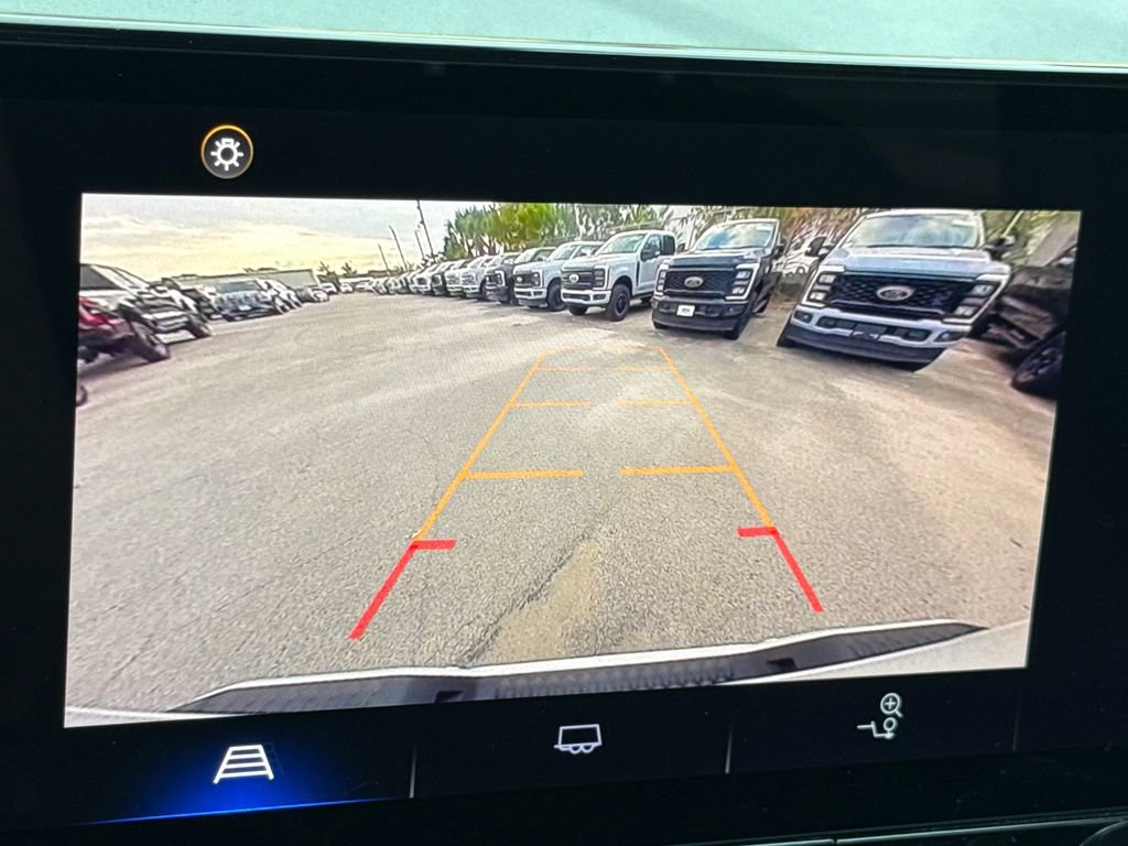 Used 2023 Chevrolet Colorado LT w/ LT Convenience Package image 21