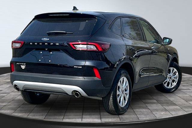 Certified 2025 Ford Escape Active AWD/4WD image 13