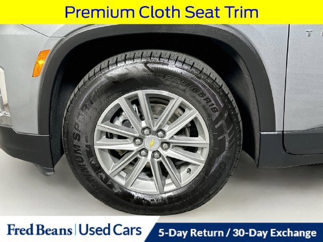 Used 2023 Chevrolet Traverse LT AWD/4WD image 37