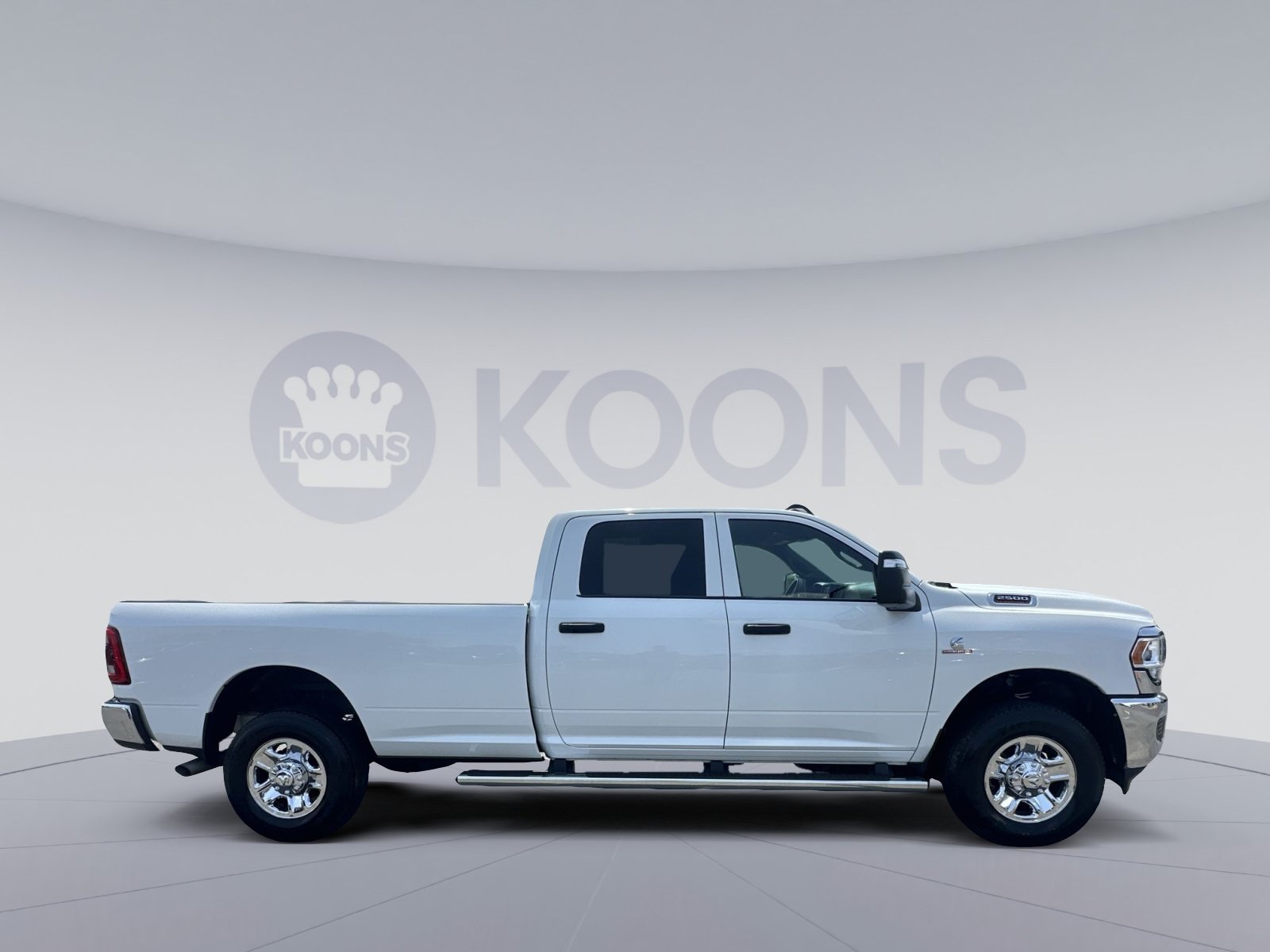Used 2024 RAM 2500 Tradesman w/ Chrome Appearance Group AWD/4WD image 12