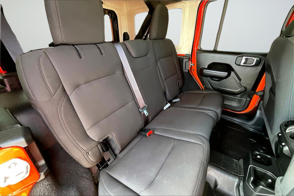 Used 2023 Jeep Wrangler Unlimited Sport AWD/4WD image 16