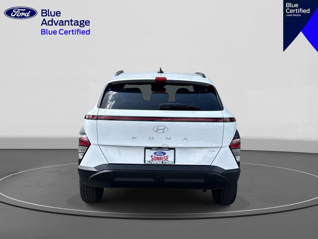 Used 2024 Hyundai Kona SEL AWD/4WD image 6