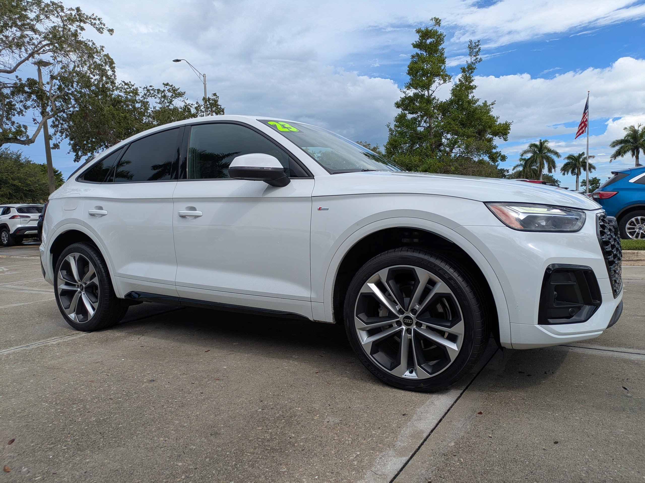 Used 2023 Audi Q5 2.0T Premium Plus AWD/4WD image 2