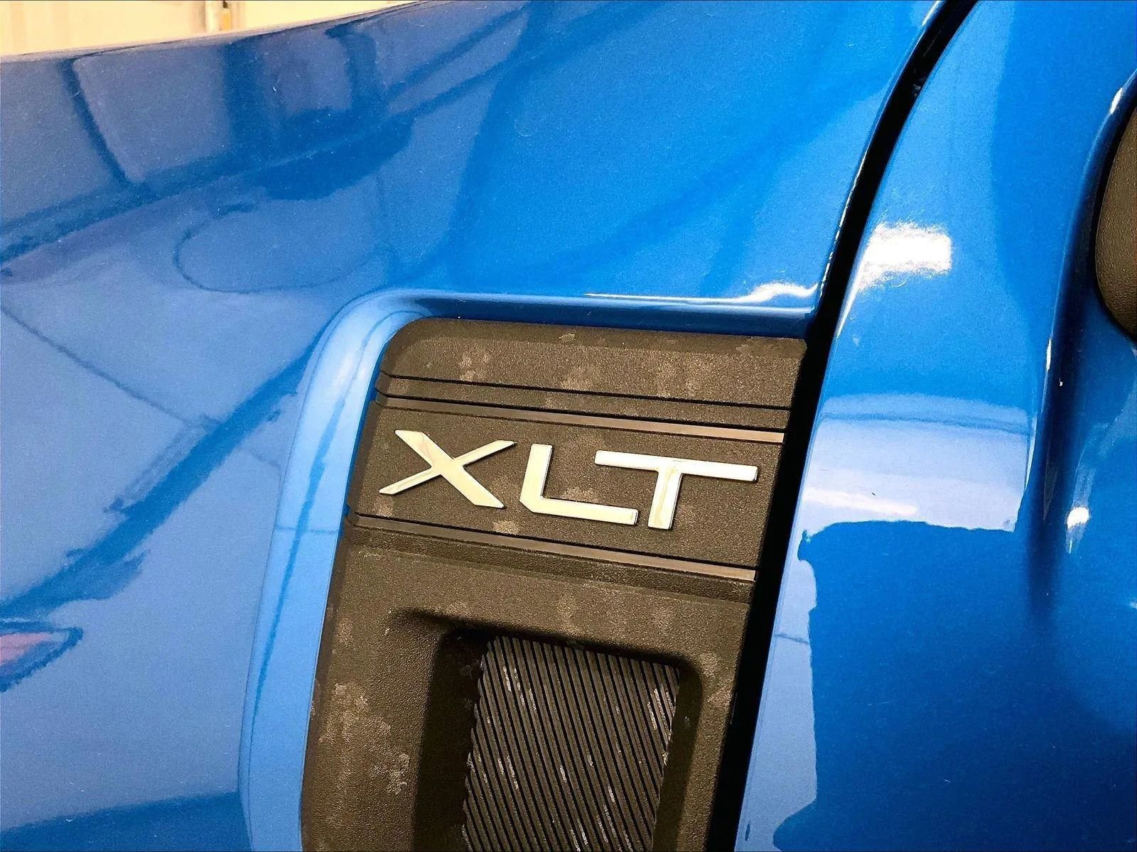 Certified 2022 Ford Maverick XLT w/ XLT Luxury Package FWD image 13