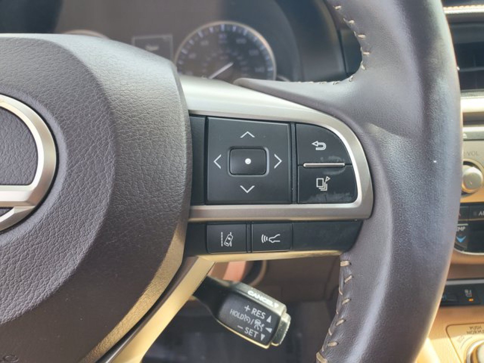Used 2018 Lexus ES 350 w/ Premier Package FWD image 18
