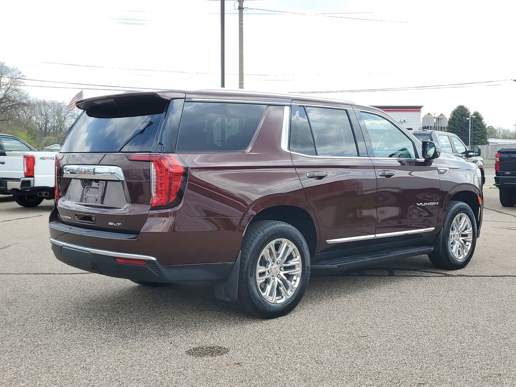 Used 2022 GMC Yukon SLT w/ SLT Luxury Package AWD/4WD image 3