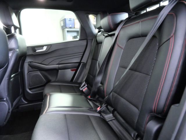 Certified 2025 Ford Escape ST-Line image 14