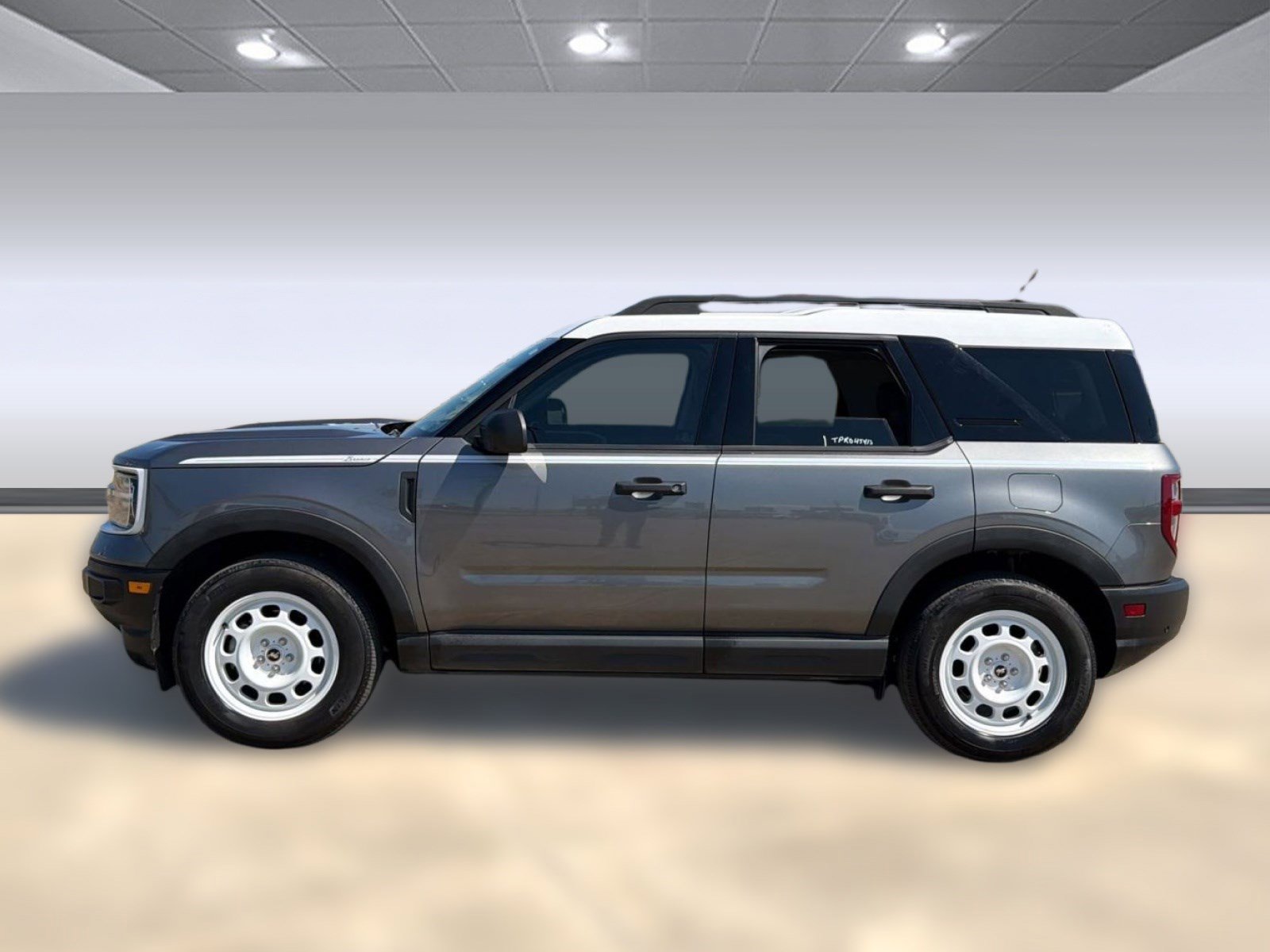 Certified 2023 Ford Bronco Sport Heritage w/ Heritage Convenience Package AWD/4WD image 2