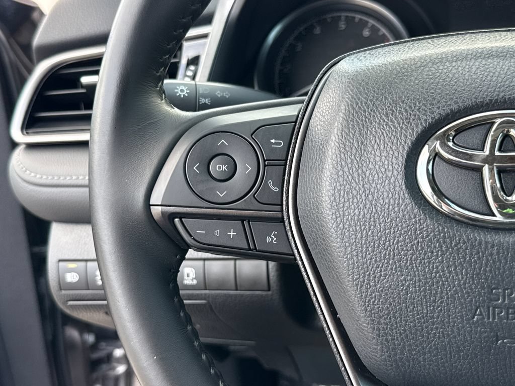 Used 2021 Toyota Camry SE FWD image 15