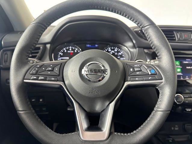 Used 2020 Nissan Rogue SV w/ Premium Package AWD/4WD image 18