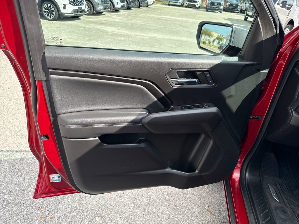 Used 2023 Chevrolet Colorado LT w/ LT Convenience Package II image 13