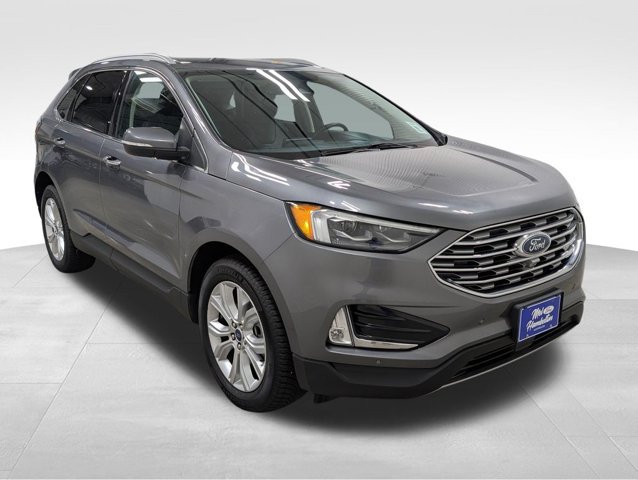 Certified 2022 Ford Edge Titanium w/ Equipment Group 301A AWD/4WD image 19