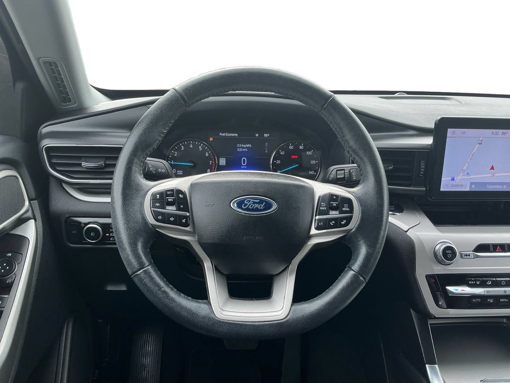Certified 2023 Ford Explorer XLT w/ Equipment Group 202A RWD image 18