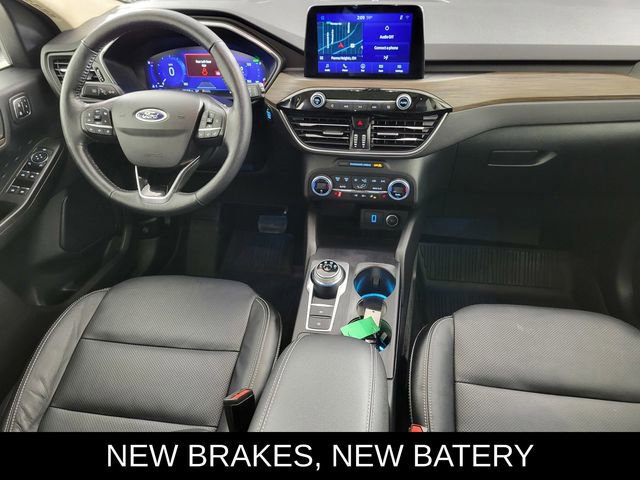 Certified 2020 Ford Escape Titanium image 35