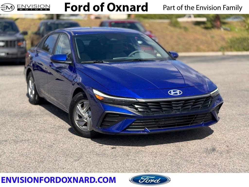 Used 2024 Hyundai Elantra SE
