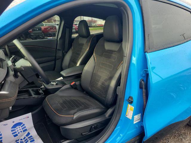 Certified 2022 Ford Mustang Mach-E GT image 17