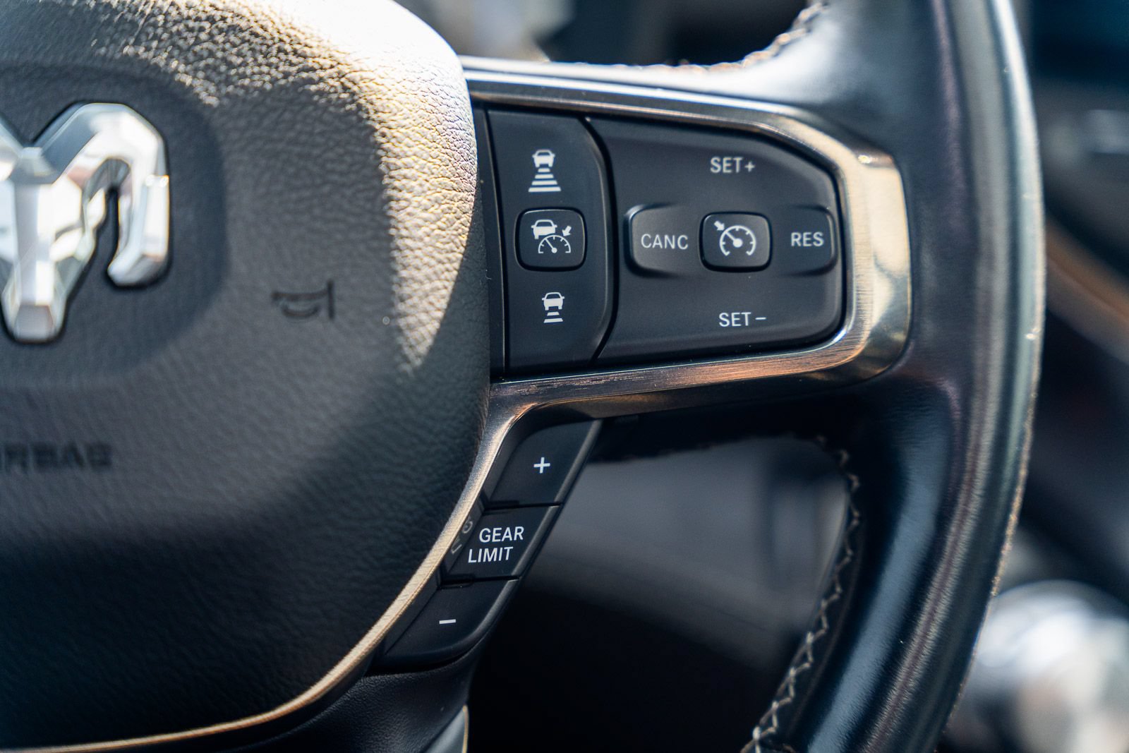 Used 2021 RAM 1500 Limited AWD/4WD image 29